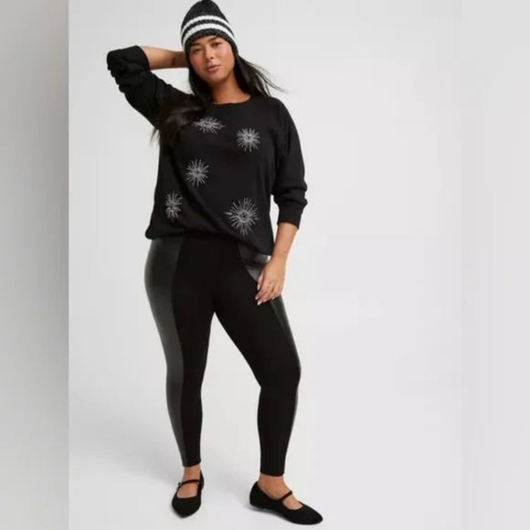 Torrid Full-Length Inset Legging with Faux Leather - Black - NWT - Size 4 - Picture 5 of 5